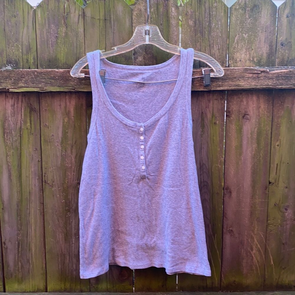 SO gray ribbed tank top sz. XL